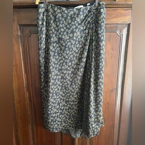 Vince, size 4, midi skirt, black with cream/beige flowers.